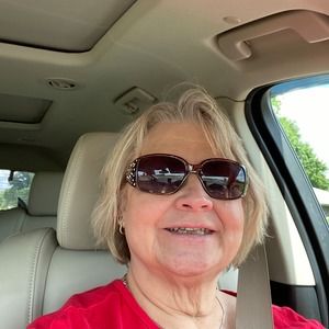 Meet your Posher, Nancy